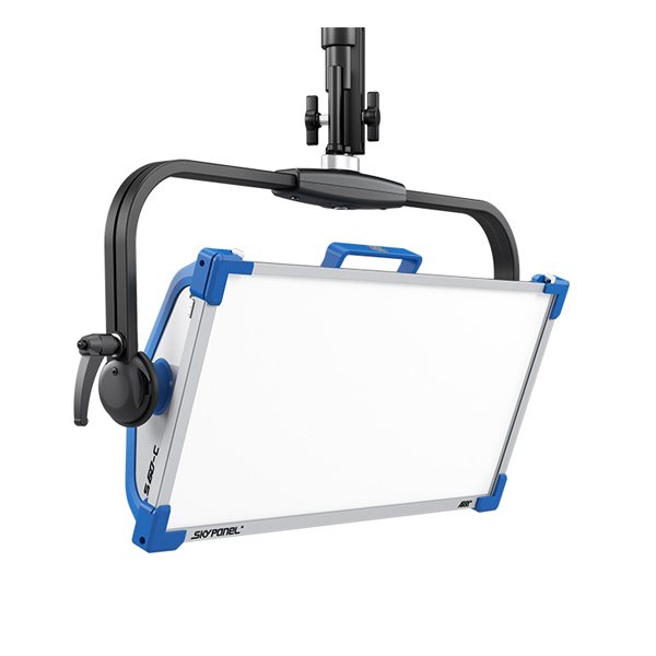 ARRI SkyPanel S60-C MAN blue/silver Schuko